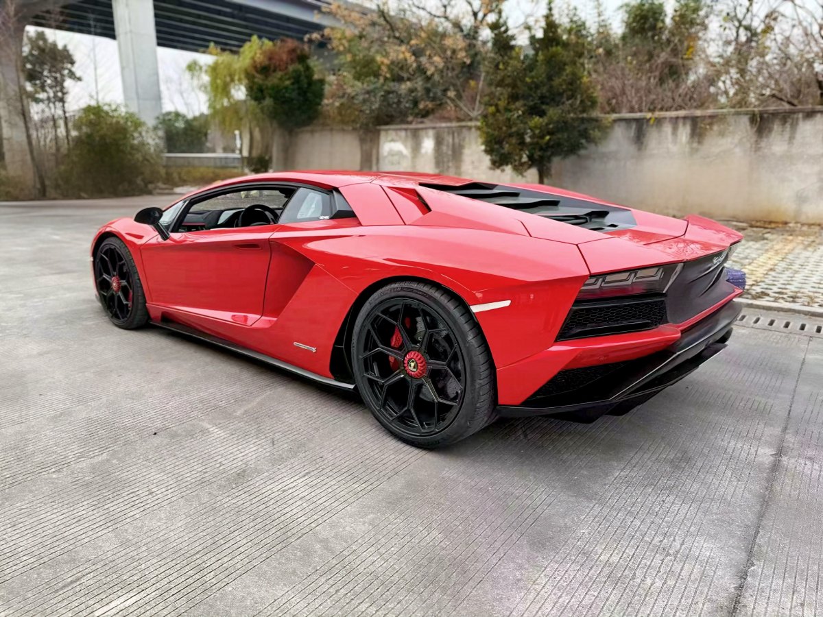 蘭博基尼 Aventador  2017款 Aventador S圖片