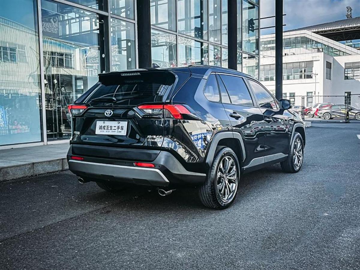 豐田 RAV4榮放  2023款 雙擎 2.5L E-CVT兩驅(qū)精英Plus版圖片