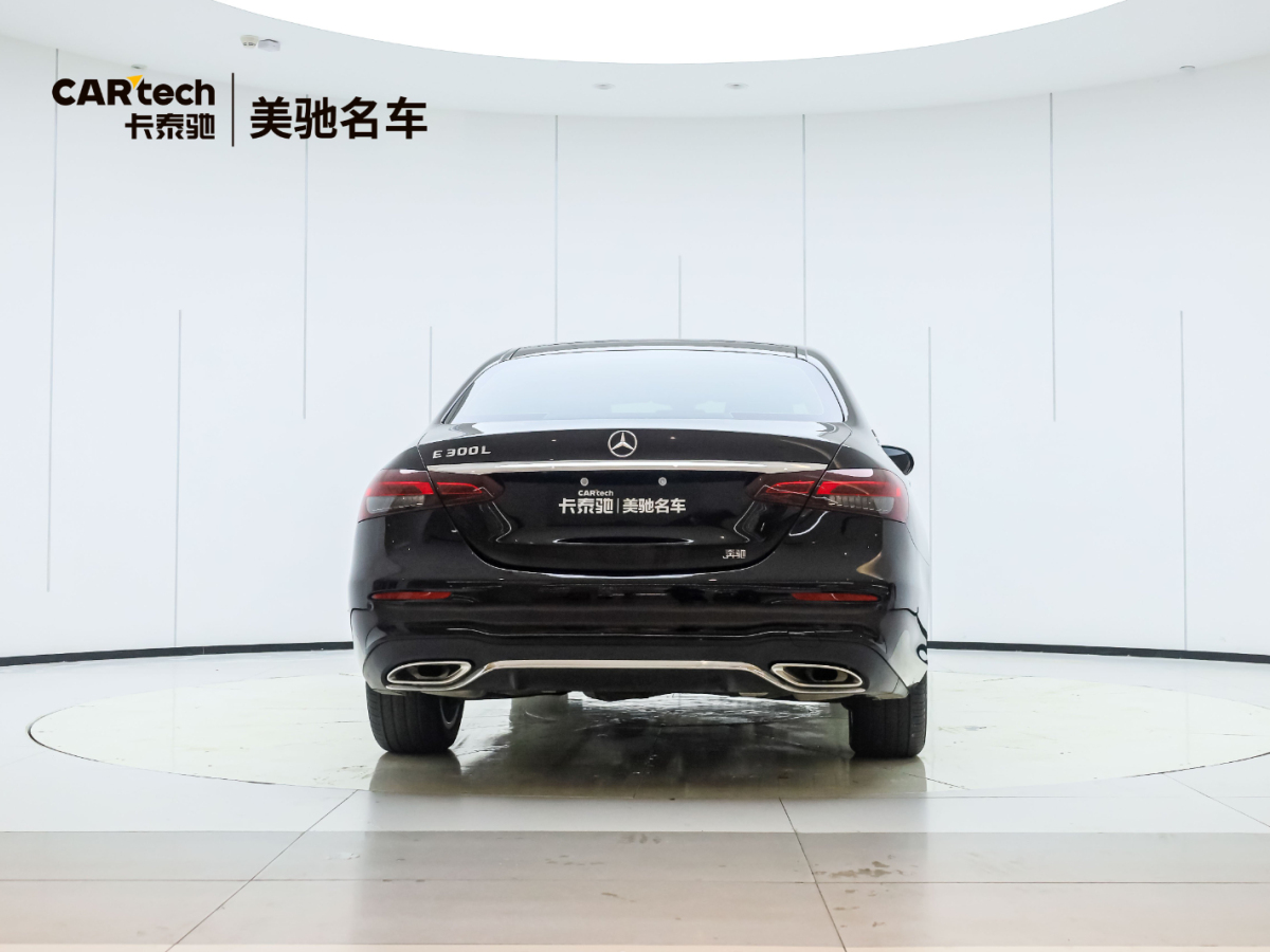 奔驰 奔驰E级  2023款 E 300 L 运动豪华型图片