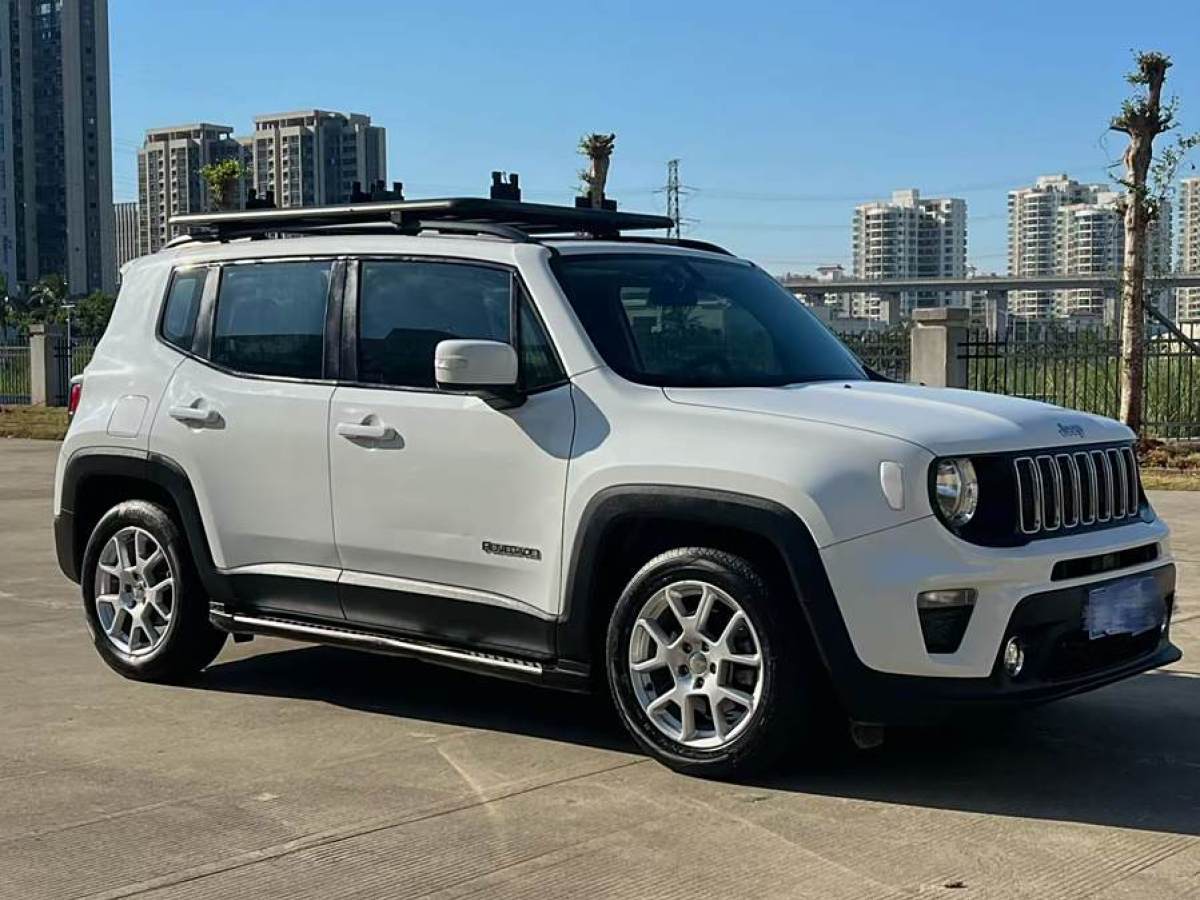 Jeep 自由俠  2019款 220T 自動夜鷹版圖片