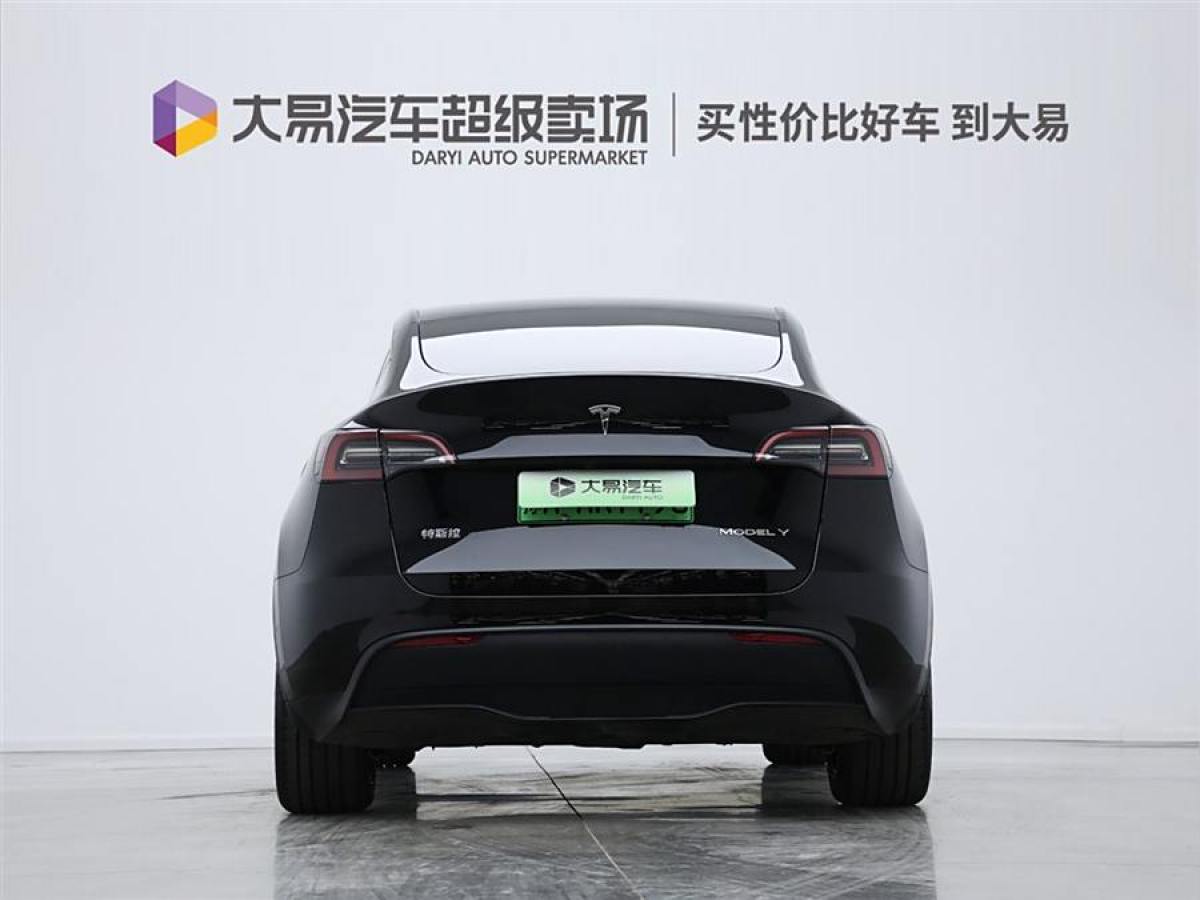 特斯拉 Model 3  2023款 煥新版 后輪驅(qū)動(dòng)圖片