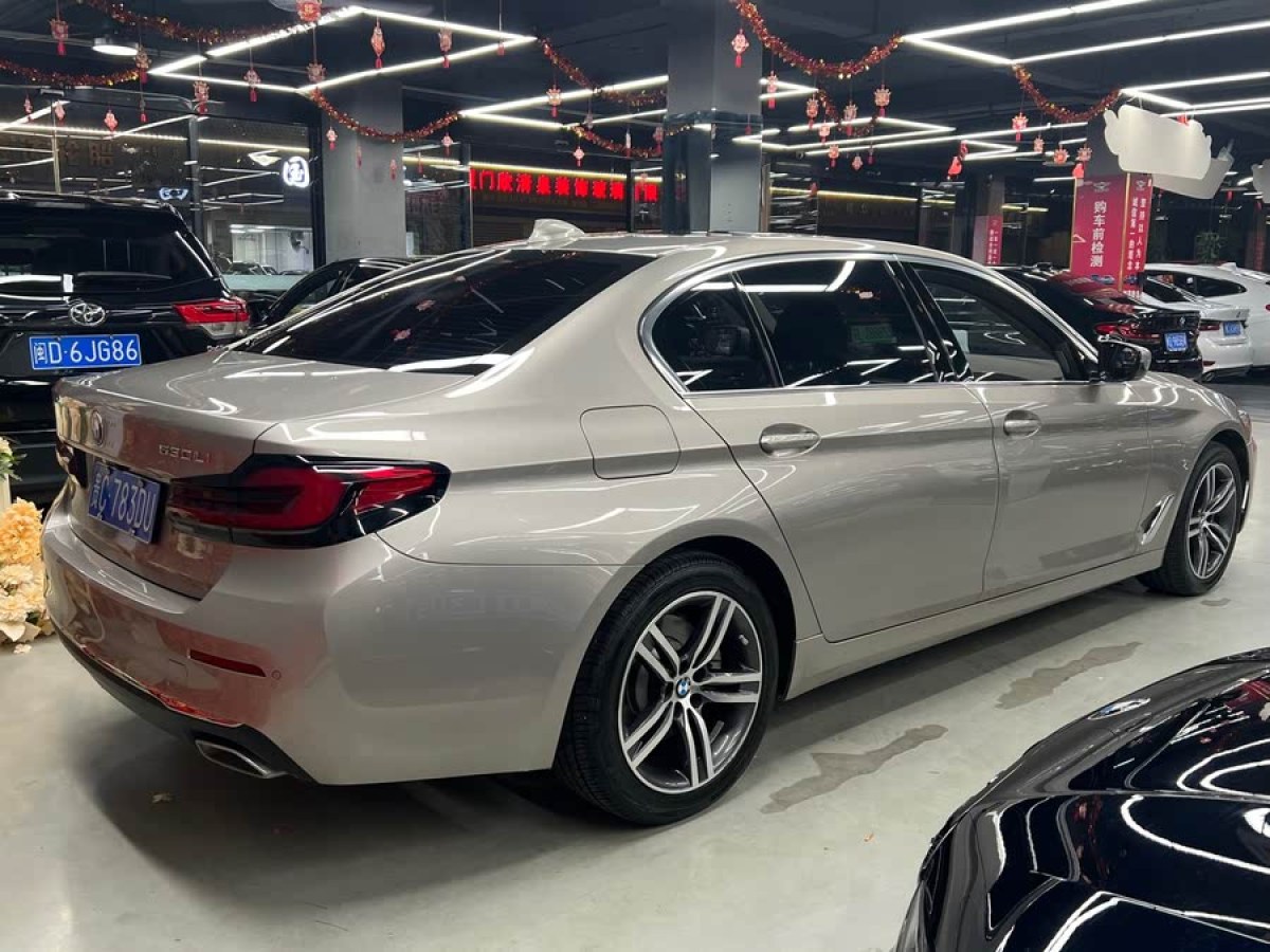 寶馬 寶馬5系  2022款 改款二 530Li xDrive 豪華套裝圖片