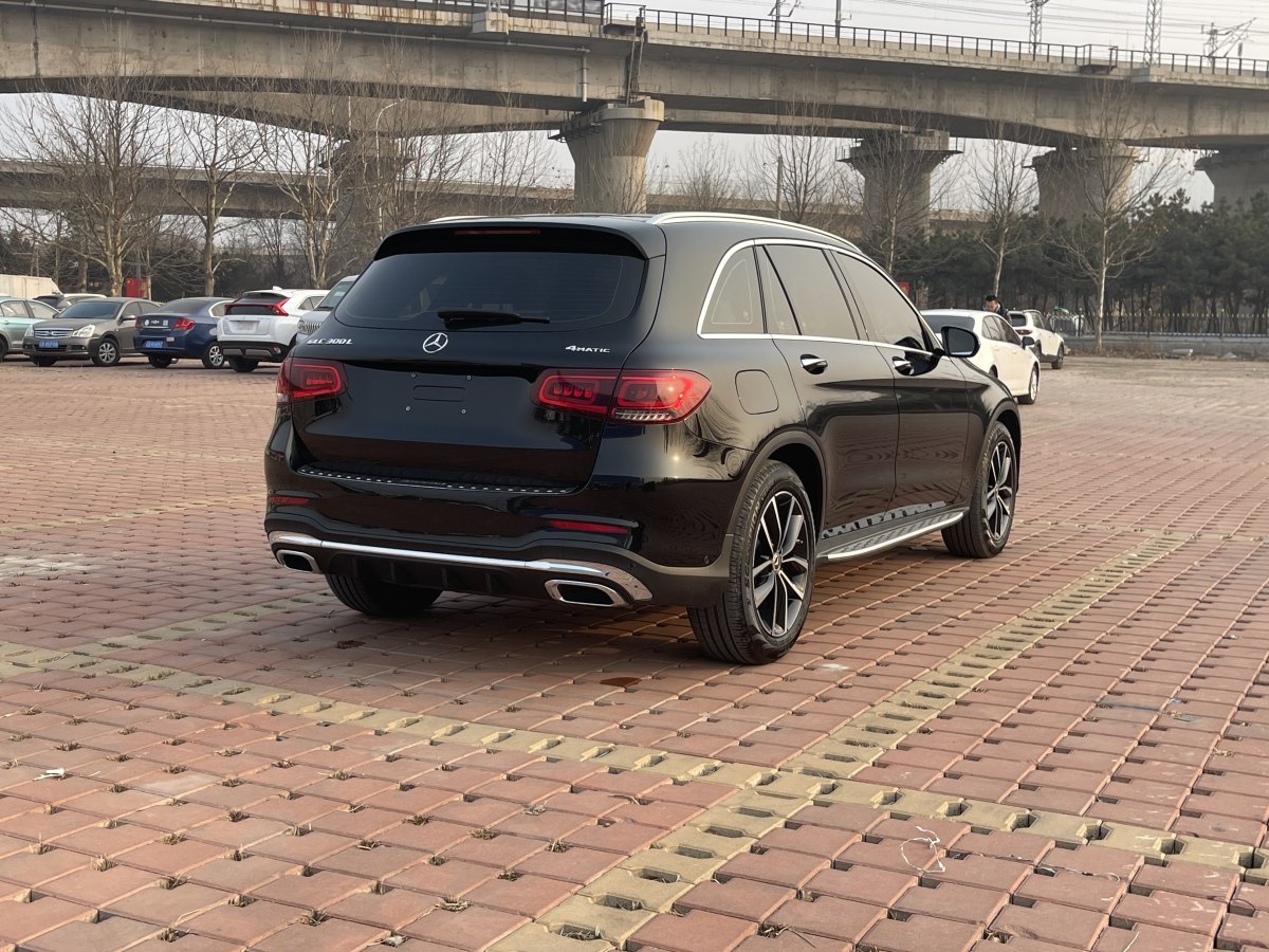 奔馳 奔馳GLC  2018款 改款 GLC 300 4MATIC 動感型圖片