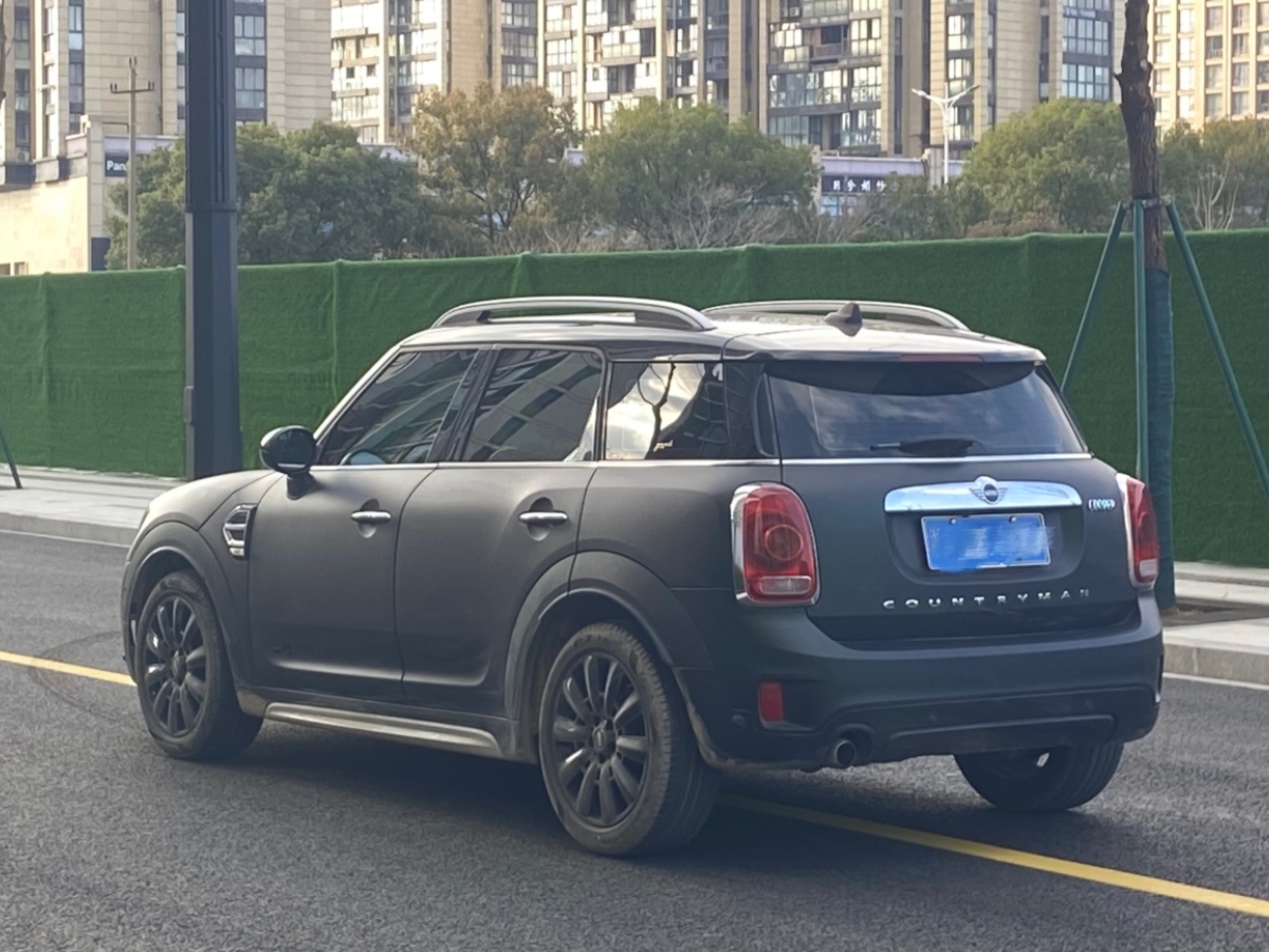 MINI COUNTRYMAN  2018款 1.5T COOPER ALL4 藝術(shù)家圖片