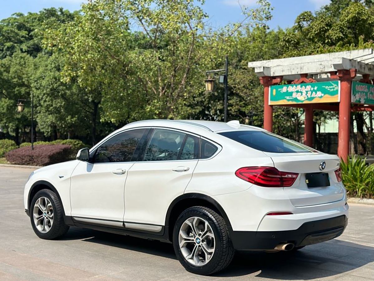 寶馬 寶馬X4  2014款 xDrive20i X設(shè)計套裝圖片