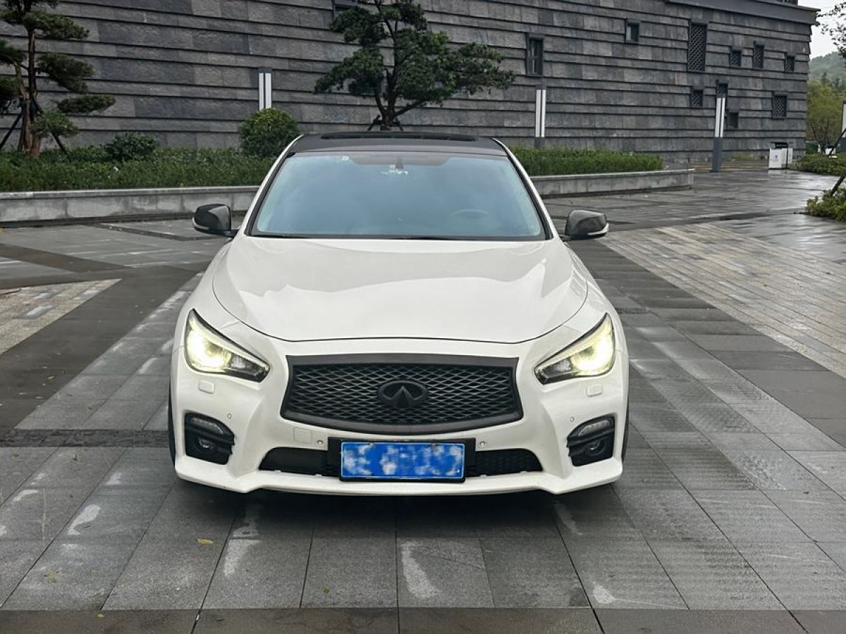 2014年11月英菲尼迪 Q50  2014款 2.0T 豪華版