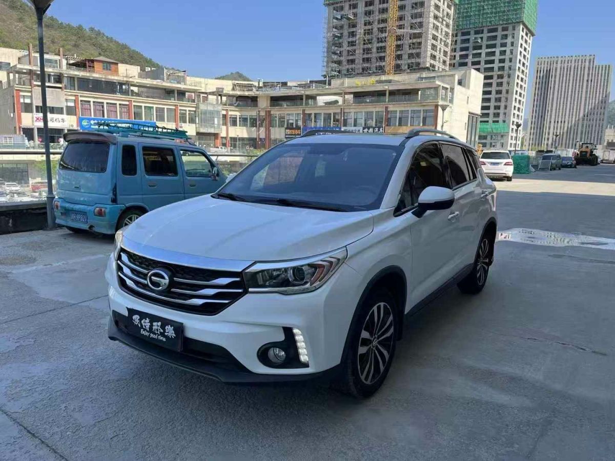 廣汽傳祺 GS4  2015款 200T G-DCT尊貴版圖片