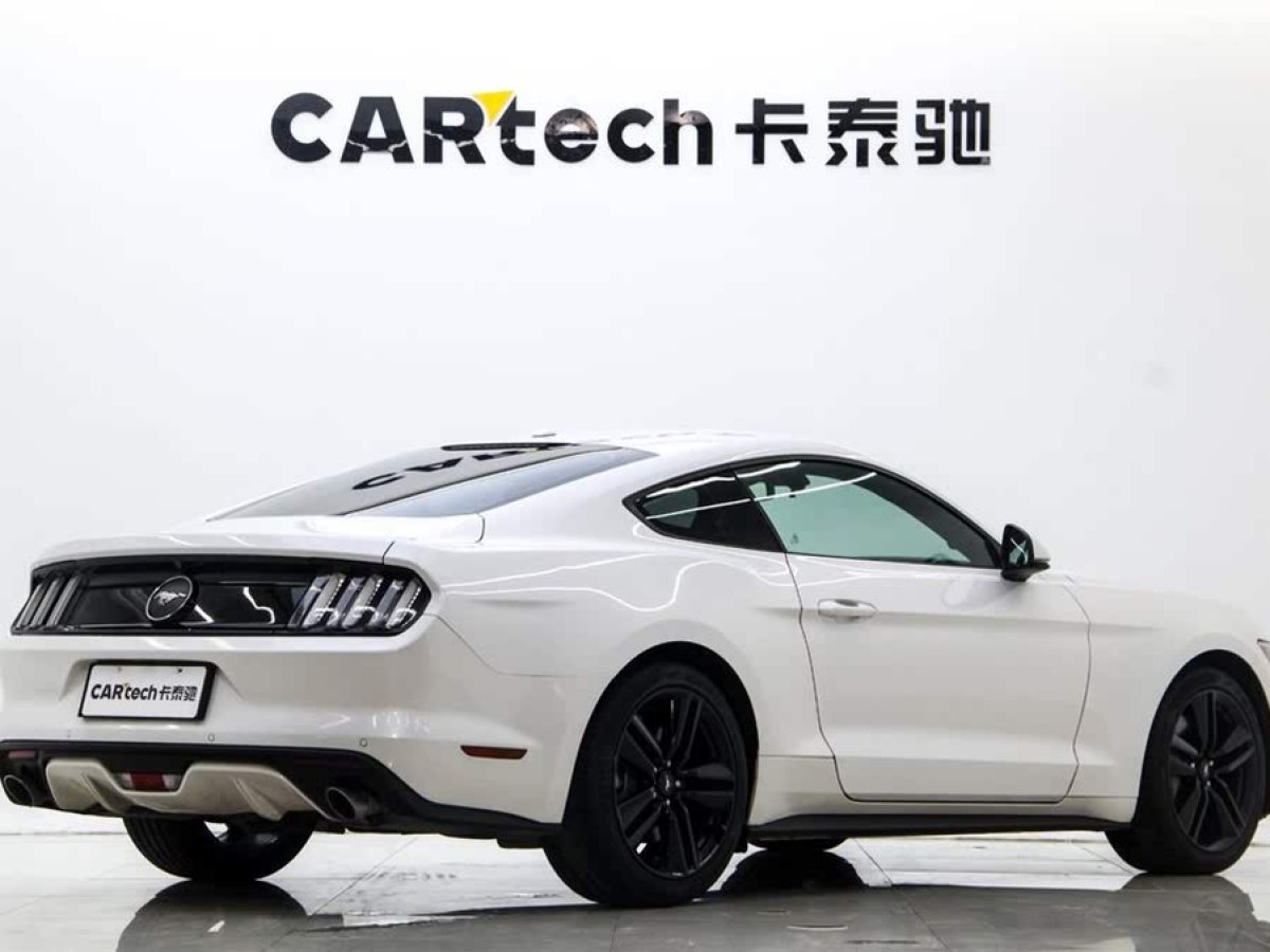 福特 Mustang  2017款 2.3T 運(yùn)動(dòng)版圖片