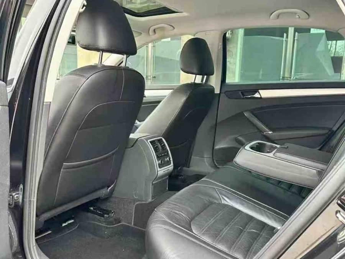大眾 帕薩特  2014款 1.8TSI DSG尊榮版圖片