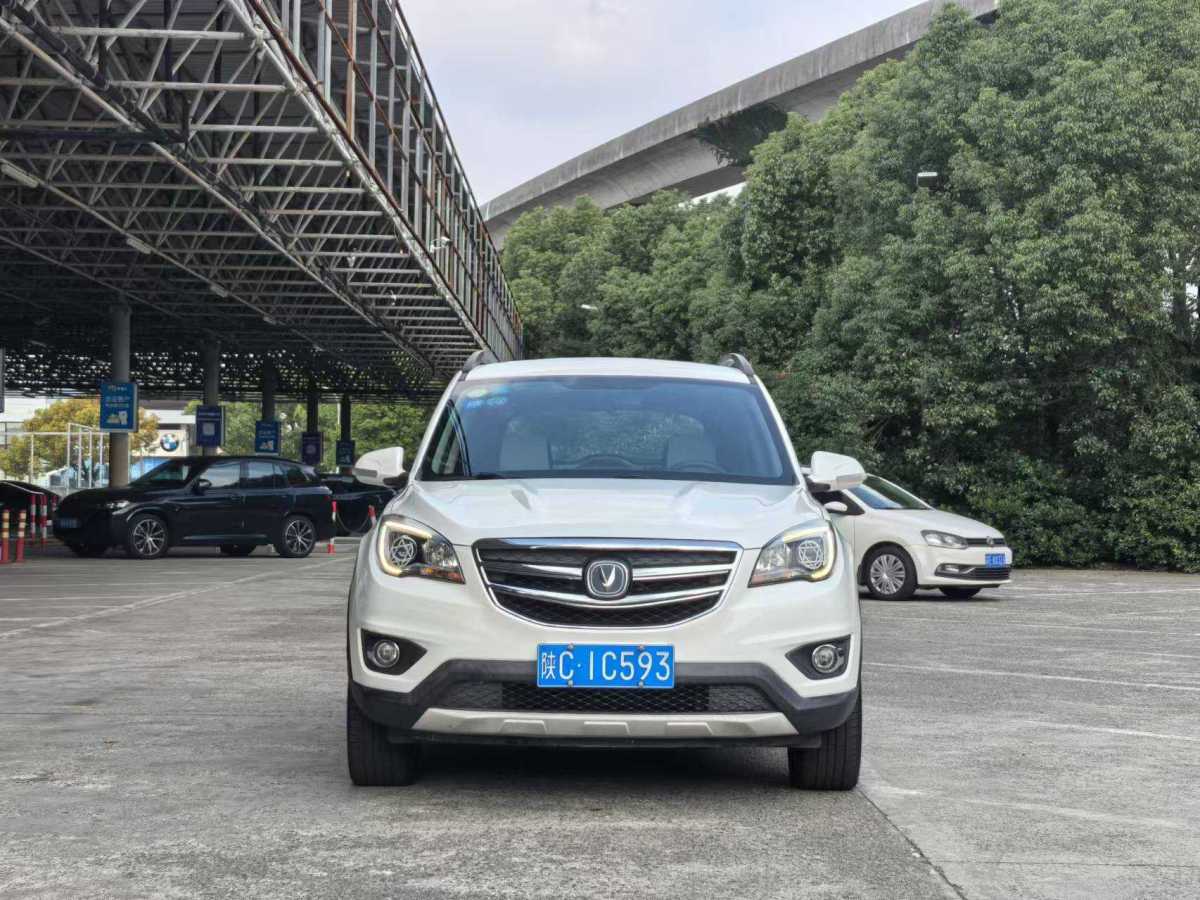 長安 CS35  2017款 1.6L 手動豪華型圖片