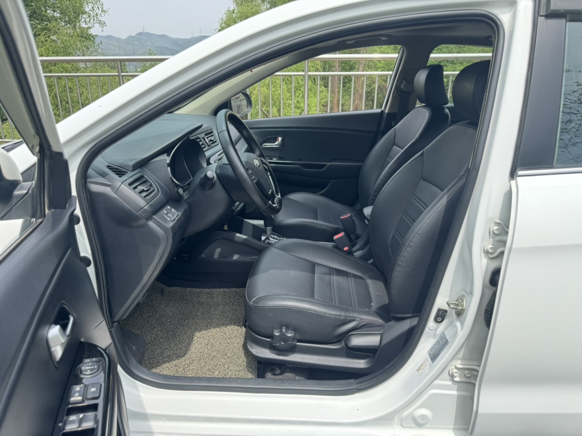 起亞 K2  2015款 三廂 1.6L AT Premium圖片