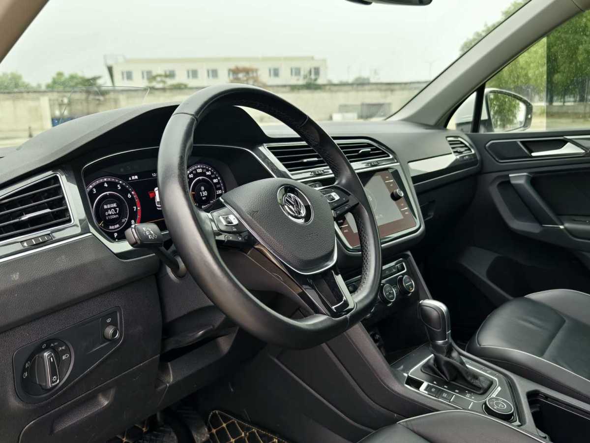 大眾 Tiguan  2018款 330TSI 四驅(qū)創(chuàng)睿型圖片