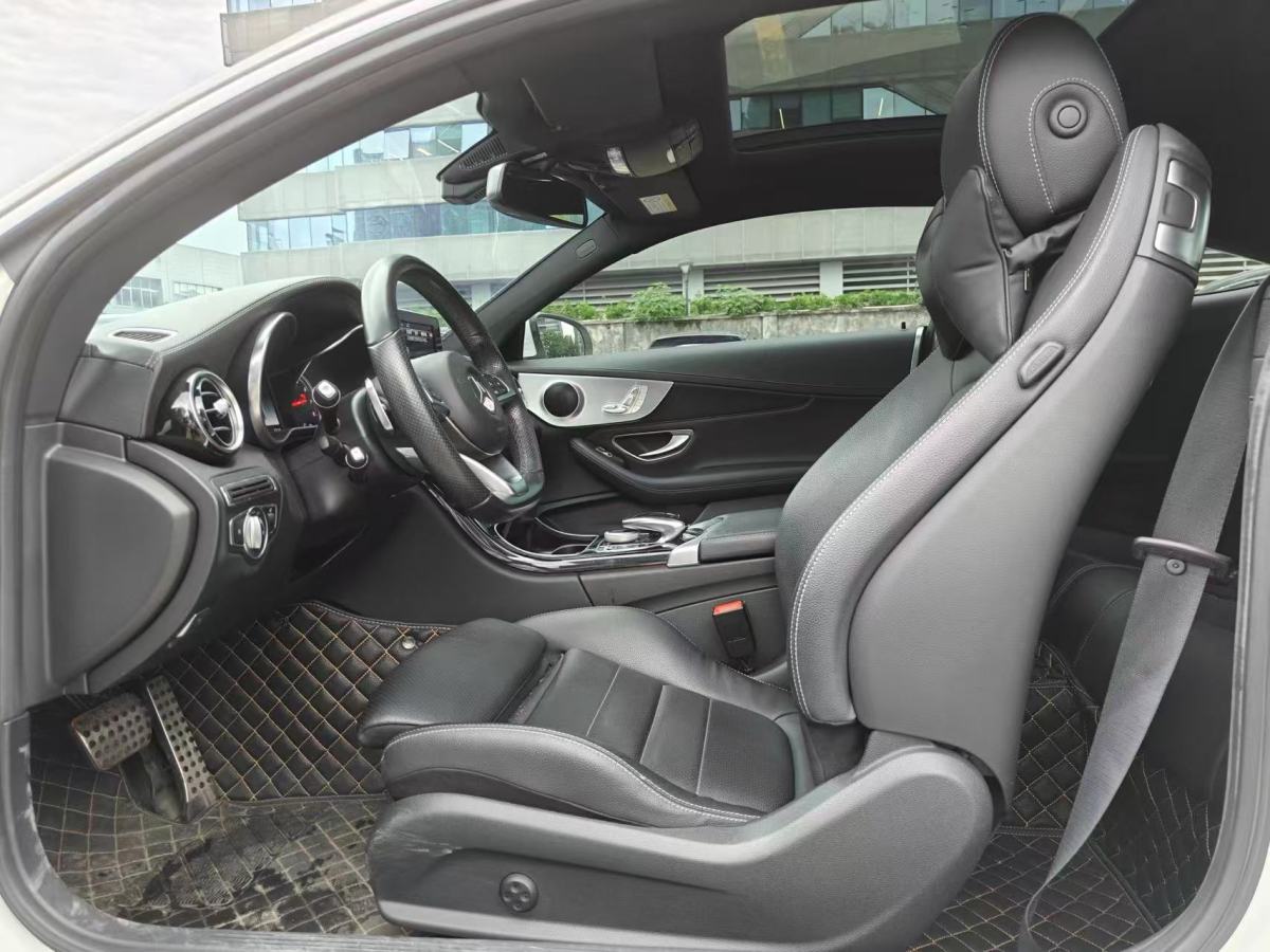 奔馳 奔馳C級(jí)  2018款 C 200 4MATIC 轎跑車圖片