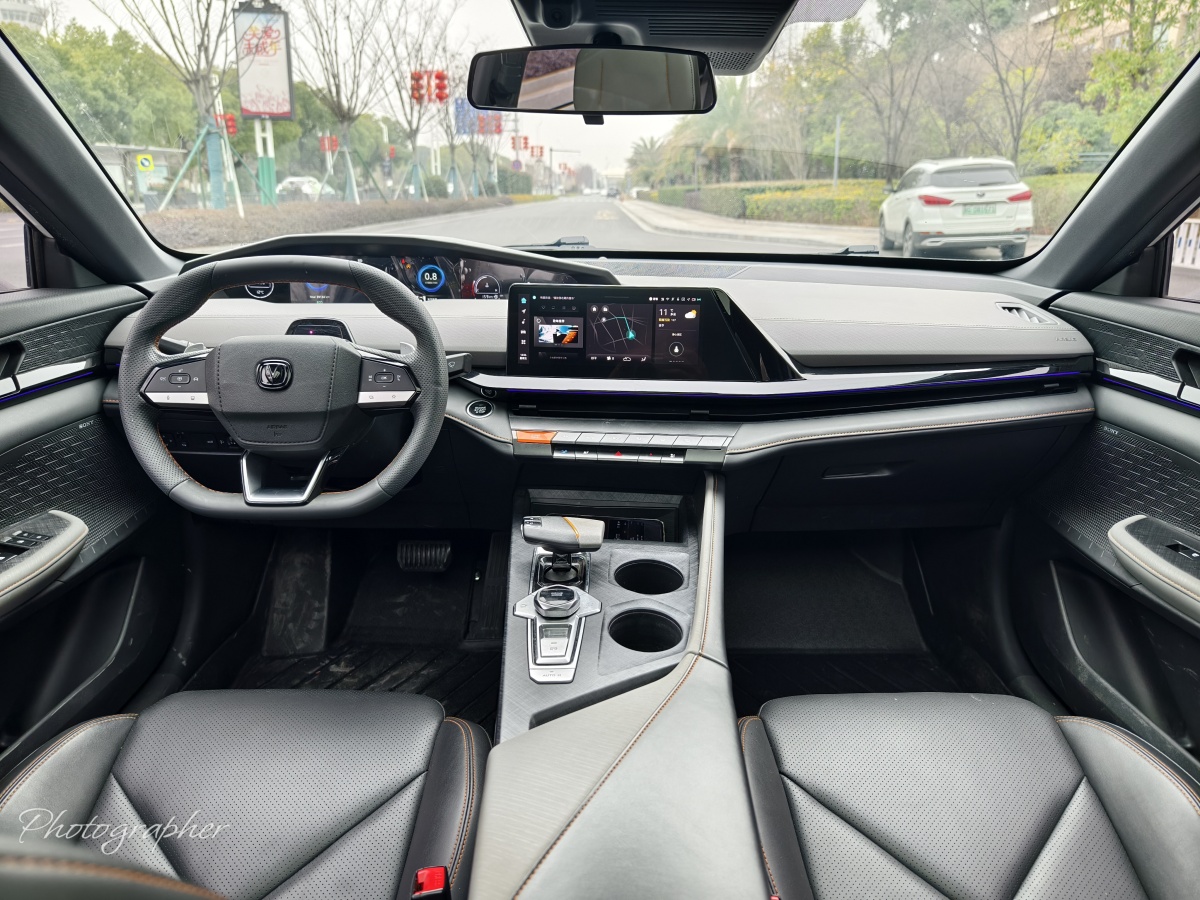 長安 長安UNI-V  2022款 1.5T 智慧領航型圖片