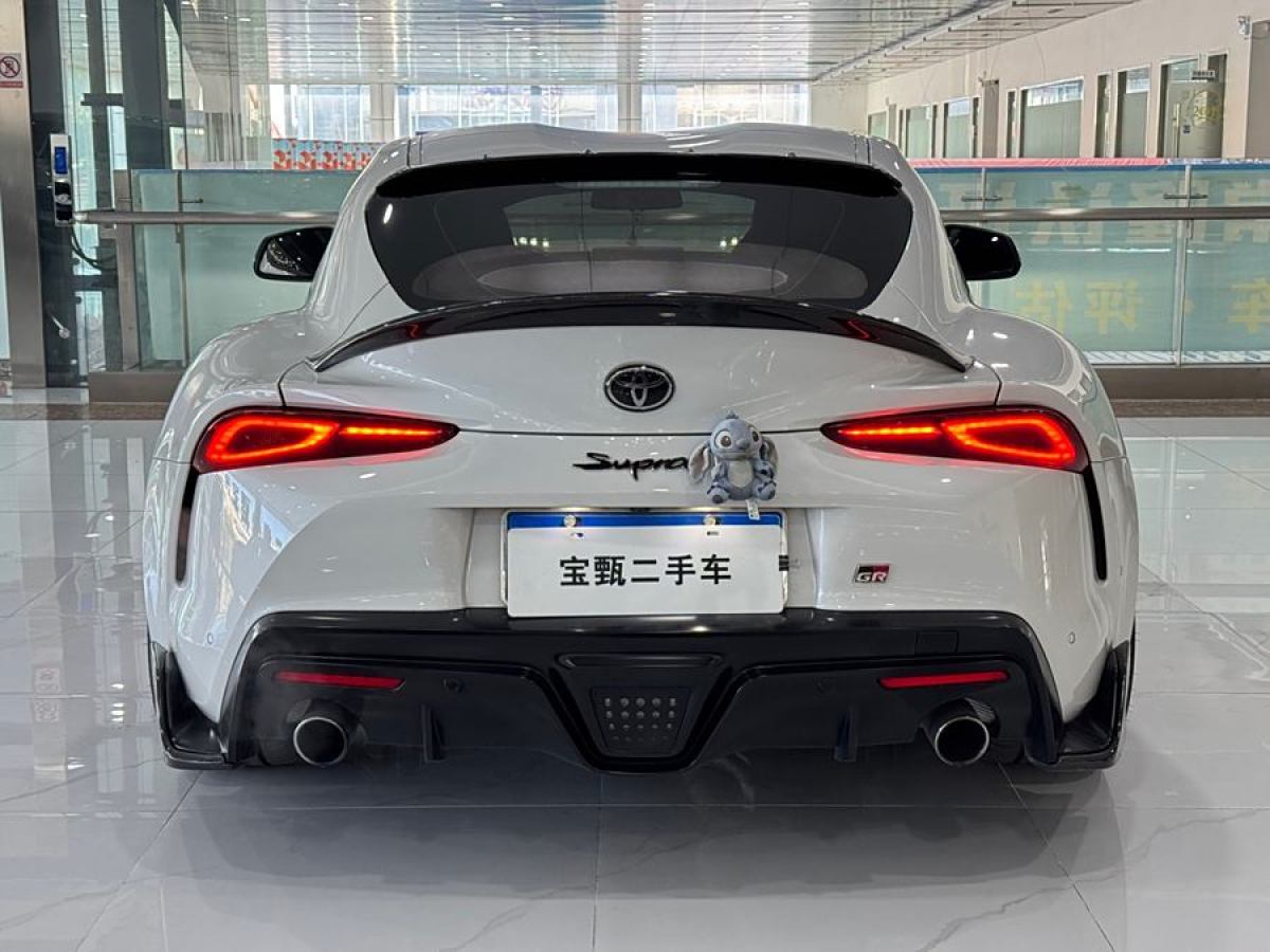 豐田 SUPRA  2021款 GR SUPRA 2.0T 標(biāo)準(zhǔn)型圖片