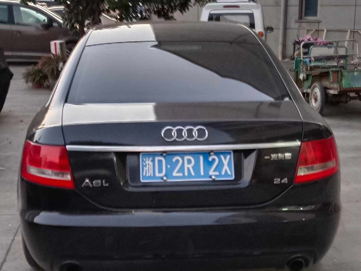 奧迪 奧迪A6L  2007款 A6L 4.2FSI Quattro至尊旗艦型導(dǎo)航版圖片