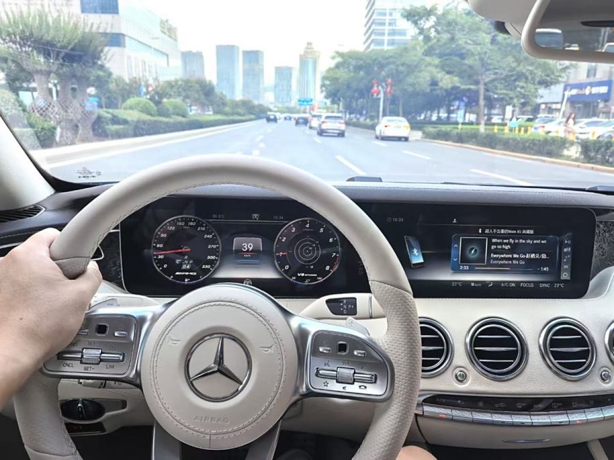 2016年9月奔馳 奔馳S級(jí)  2015款 S 500 4MATIC 轎跑版