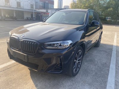 2022年1月 寶馬 寶馬X3 xDrive30i 領(lǐng)先型 M曜夜套裝圖片