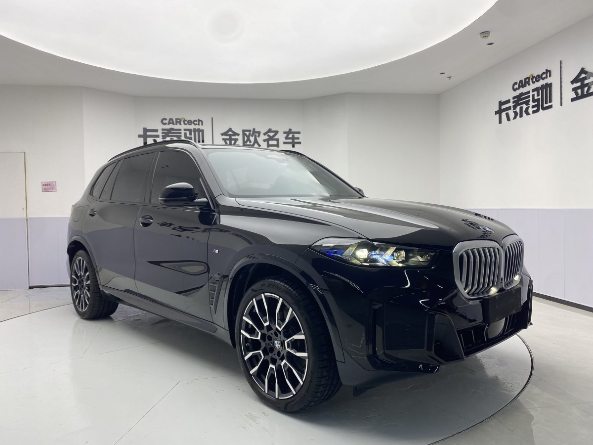 寶馬 寶馬X5  2023款 xDrive 40Li M運動曜夜套裝圖片