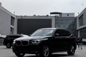 寶馬X3 寶馬 xDrive25i M運(yùn)動(dòng)套裝