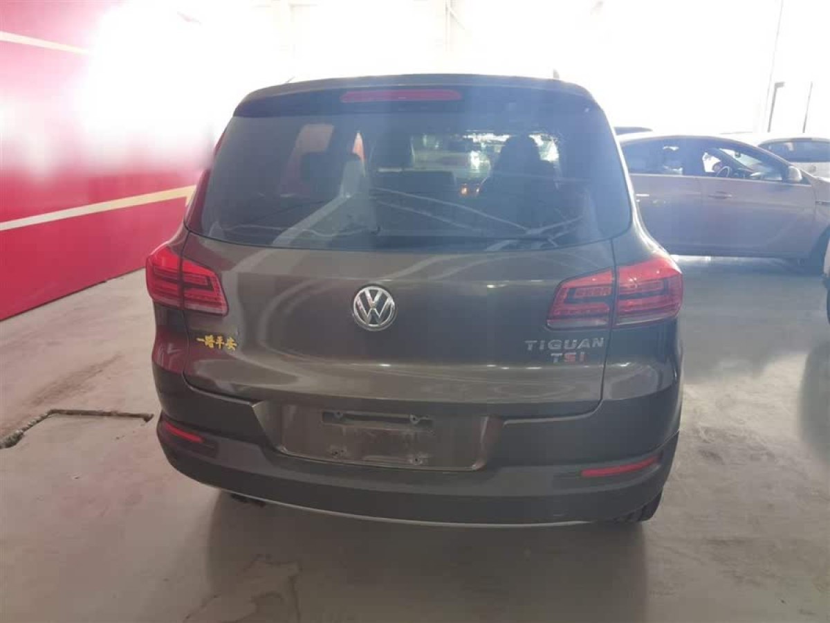 大眾 途觀  2013款 1.8TSI 自動(dòng)兩驅(qū)豪華型圖片