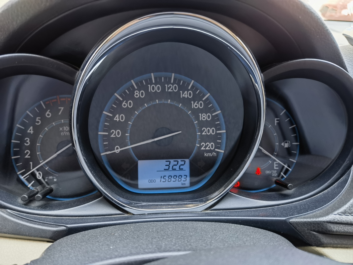丰田 威驰  2014款 1.3L 手动型尚版图片