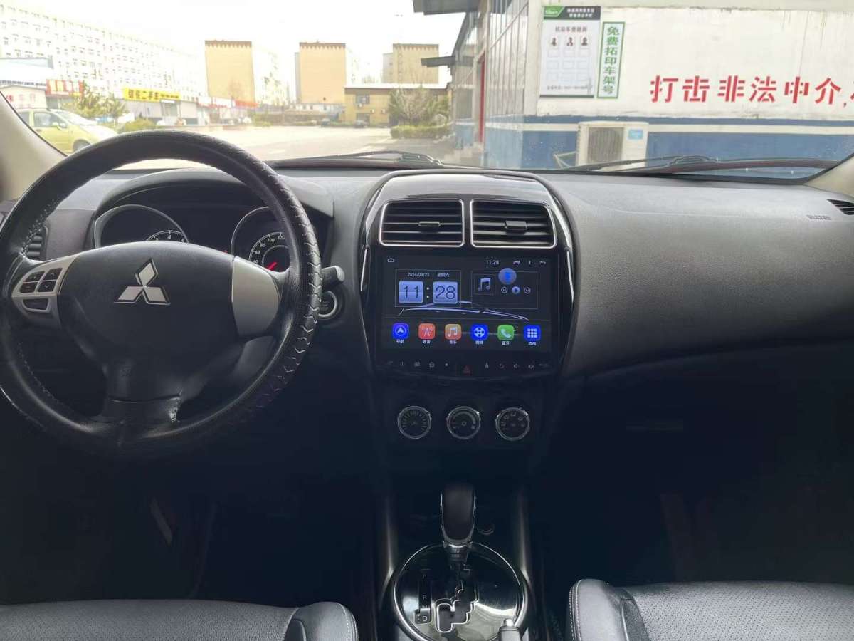 三菱 劲炫ASX  2019款 2.0L CVT两驱智橙版图片
