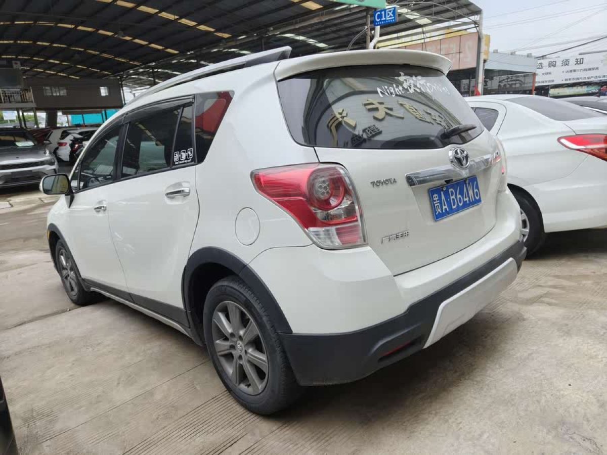 豐田 逸致  2015款 180E CVT跨界版圖片