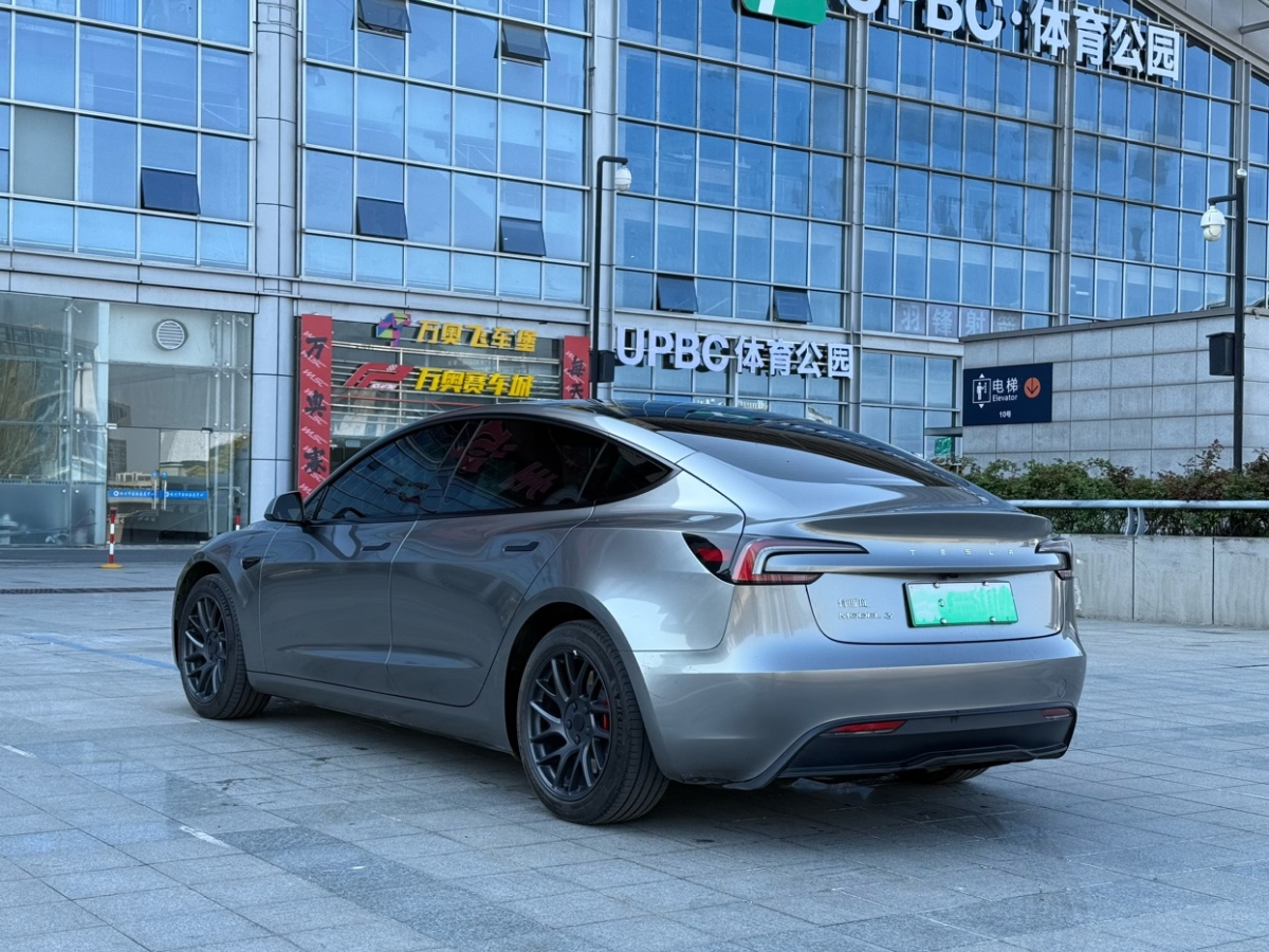 2024年01月特斯拉 Model 3  2023款 煥新版 后輪驅(qū)動(dòng)