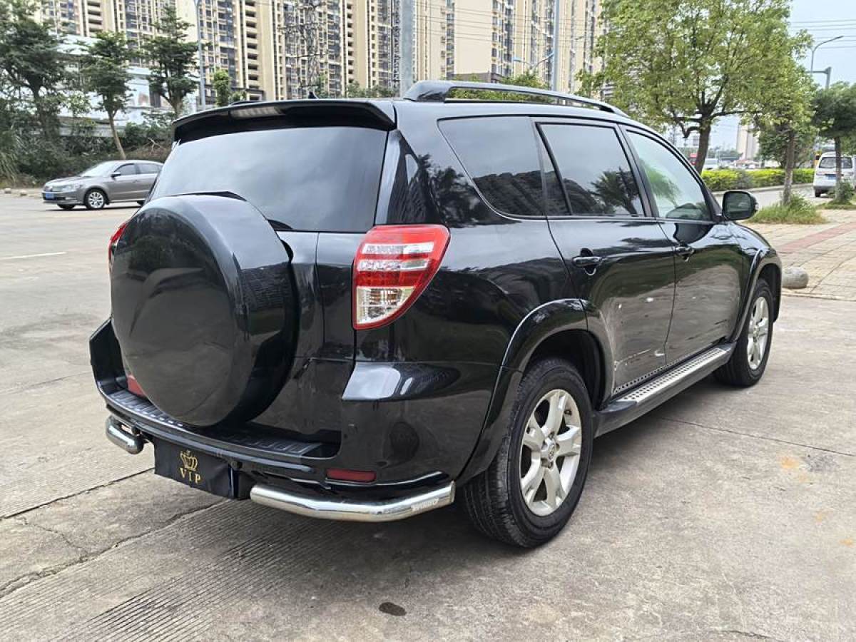 豐田 RAV4榮放  2011款 2.0L 自動豪華版圖片