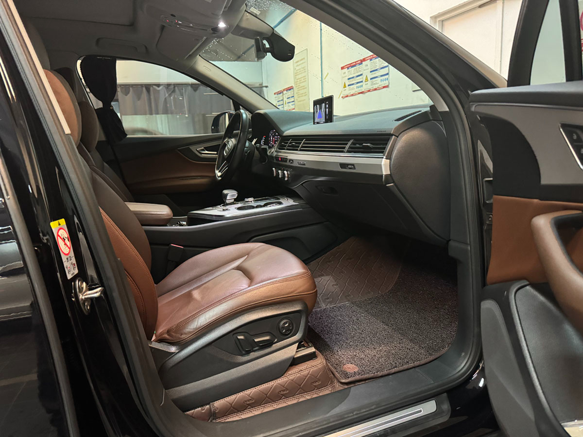 奧迪 奧迪Q7  2019款 55 TFSI 技術型圖片