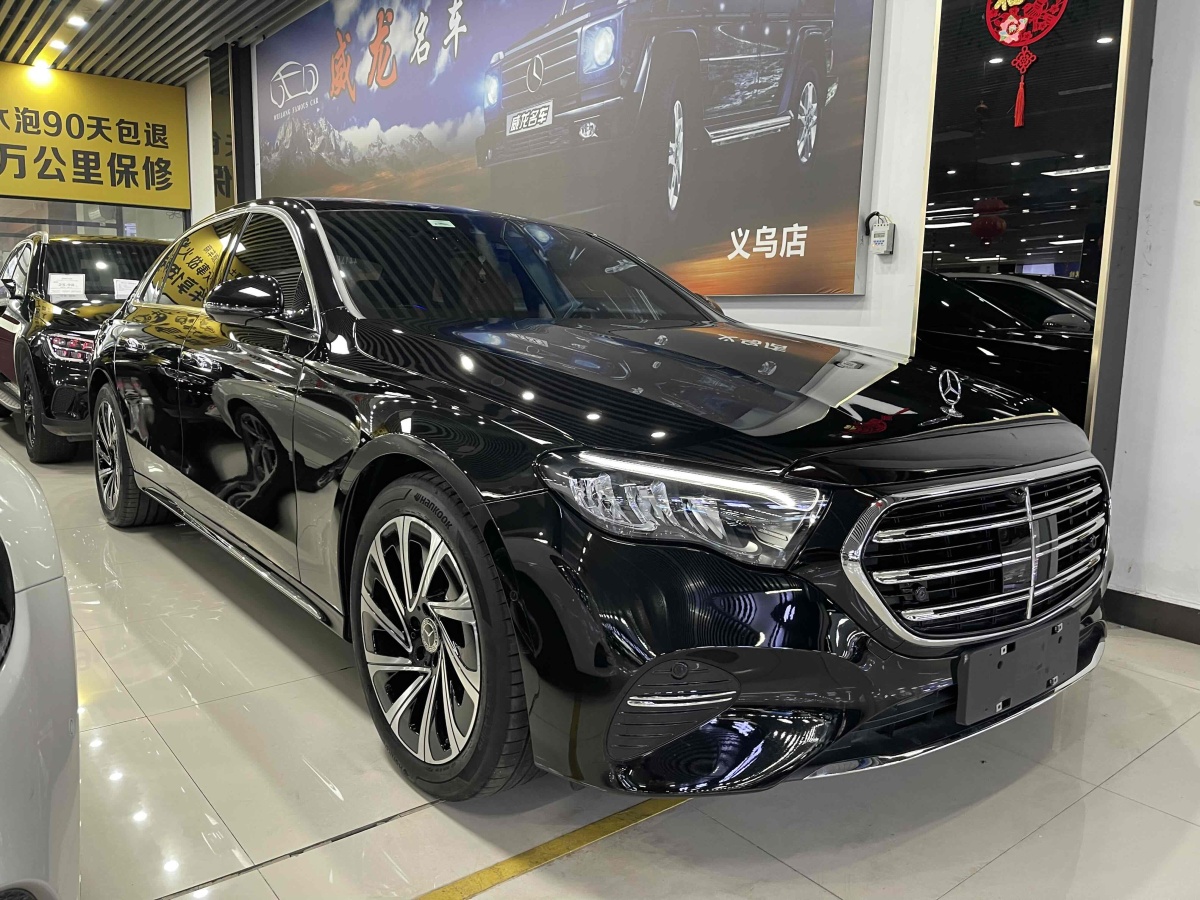 奔馳 奔馳E級(jí)  2019款 改款 E 300 L 豪華型圖片