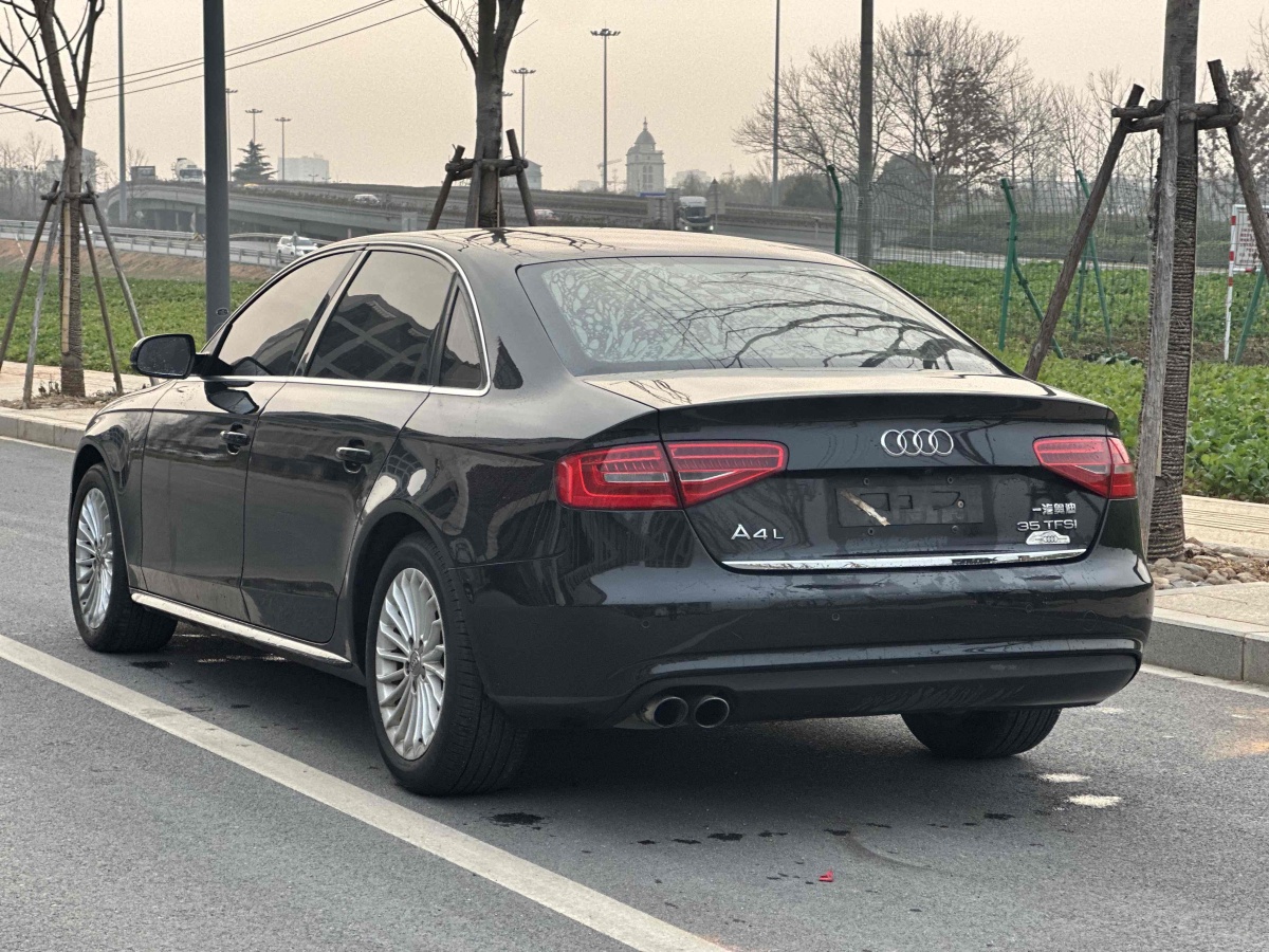 奥迪 奥迪A4L  2015款 35 TFSI 自动舒适型图片