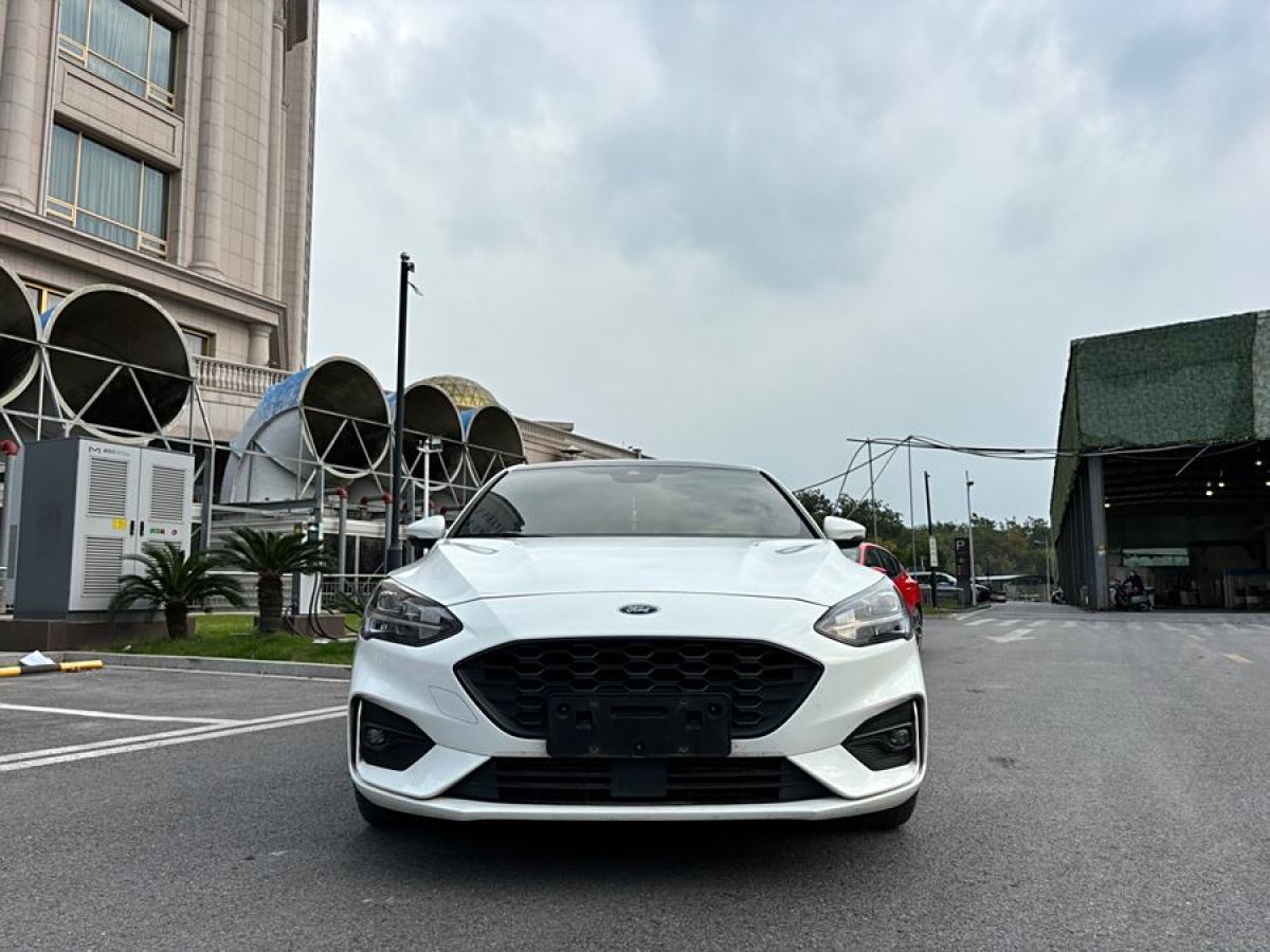 福特 ?？怂? 2020款 兩廂 EcoBoost 180 自動ST Line圖片