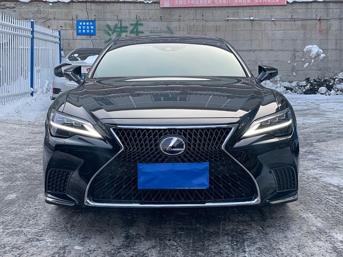 雷克薩斯 LS  2021款 500h 卓越版圖片