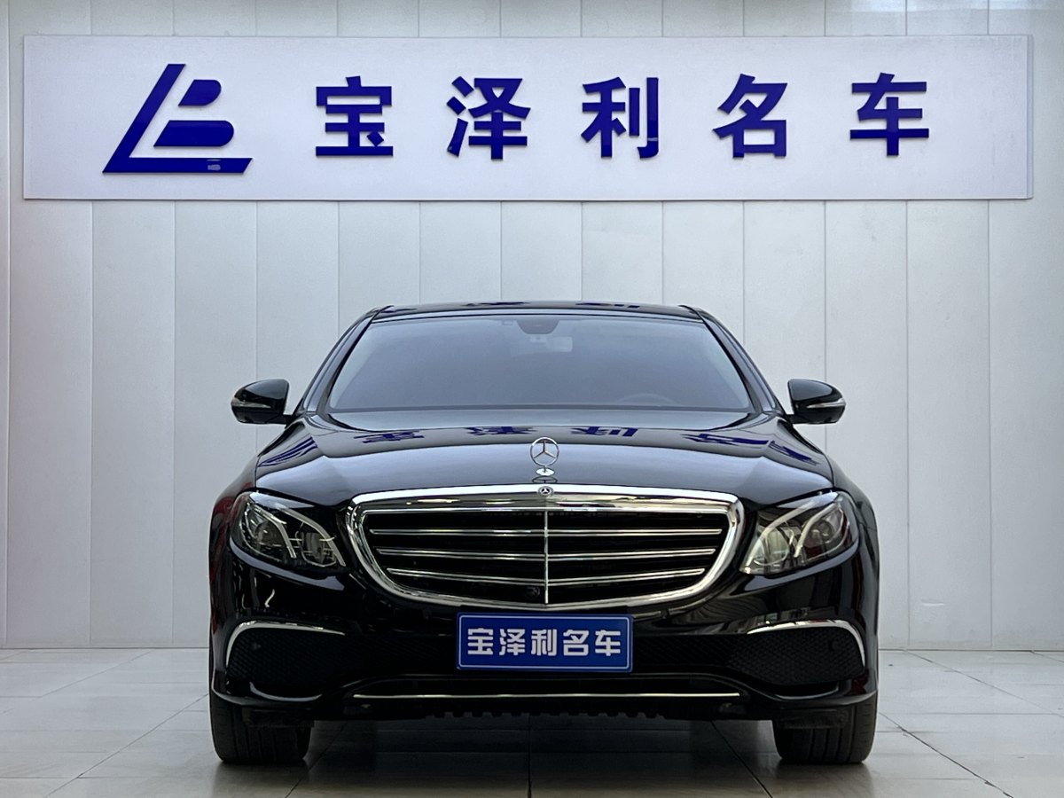 奔馳 奔馳E級  2019款 改款 E 300 L 運(yùn)動(dòng)時(shí)尚型圖片