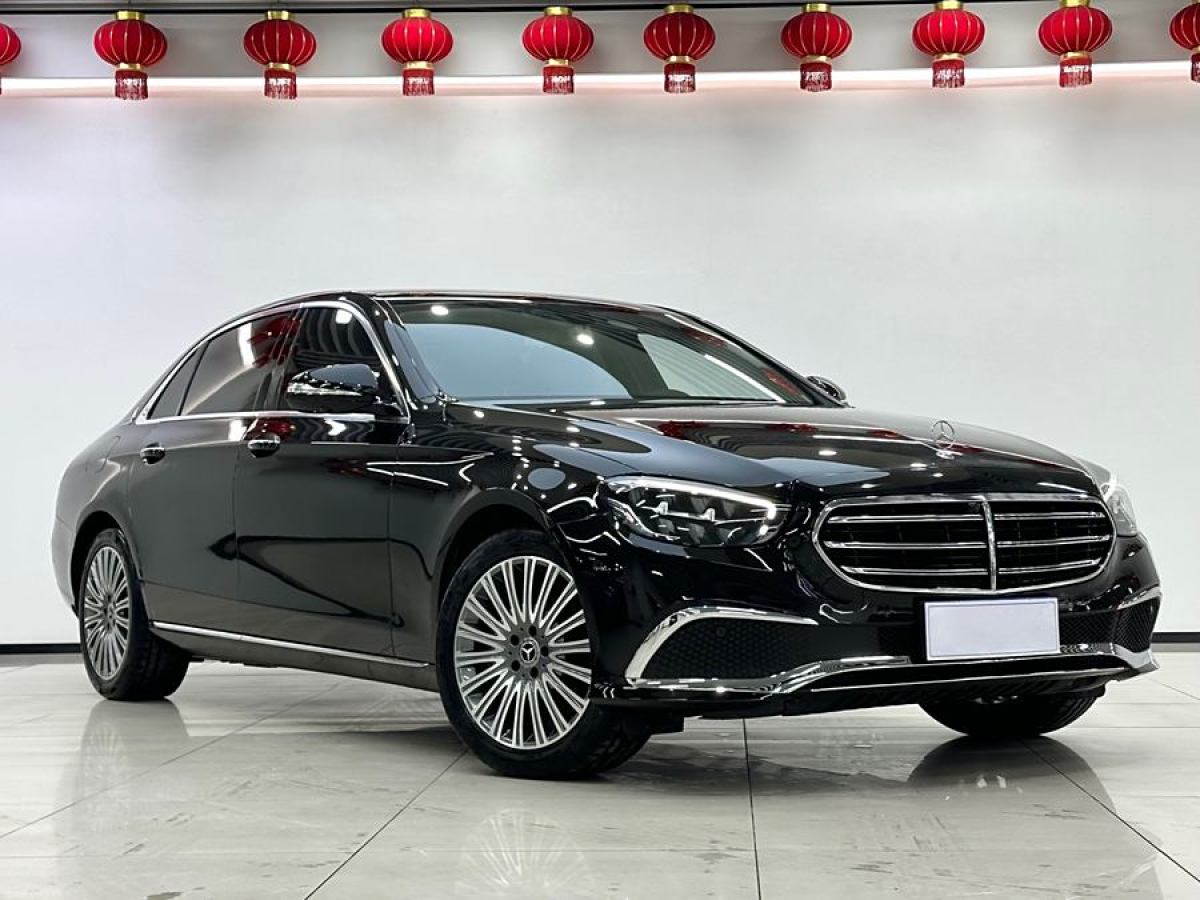 奔馳 奔馳E級(jí)  2020款 E 300 L 豪華型圖片