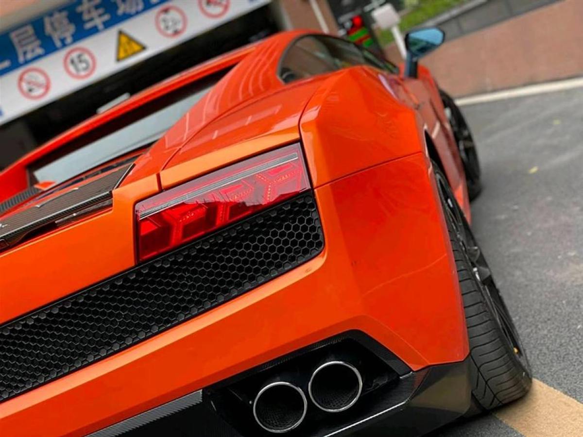 蘭博基尼 Gallardo  2011款 LP 560-4 Bicolore圖片