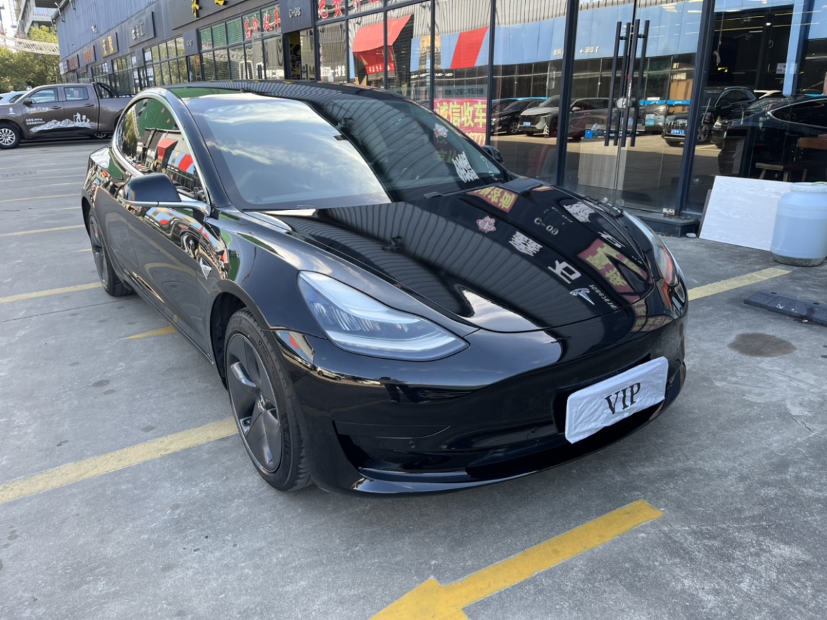 特斯拉 Model 3  2019款 標準續(xù)航后驅升級版圖片