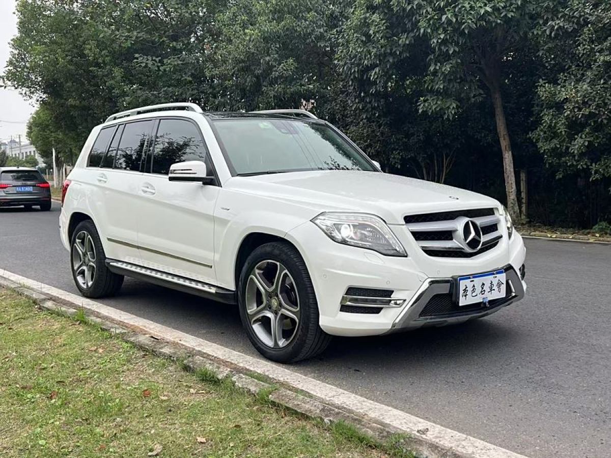 奔馳 奔馳GLK級(jí)  2015款 GLK 300 4MATIC 時(shí)尚型 極致版圖片