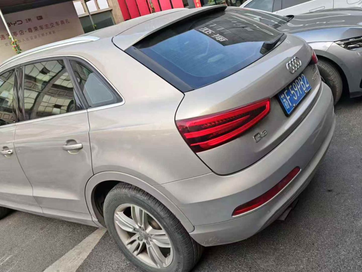 奧迪 奧迪Q3  2014款 Q3 1.4T 30TFSI 手動標(biāo)準(zhǔn)型圖片