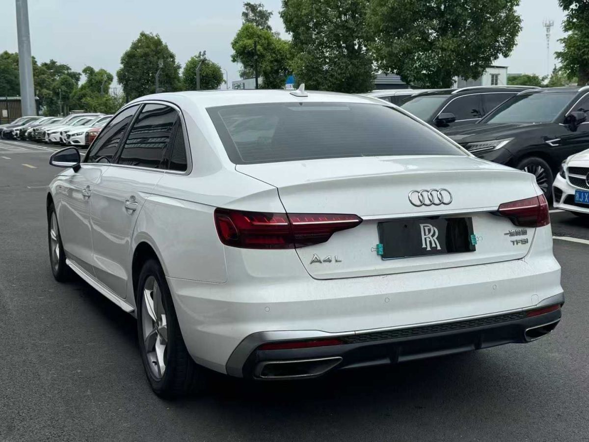 奧迪 奧迪A4L  2020款 35 TFSI 時(shí)尚動(dòng)感型圖片