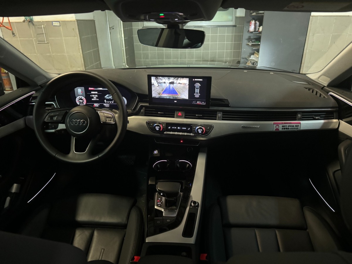 奧迪 奧迪A5 2023款 SPORTBACK 40 TFSI 2.0T 雙離合 四驅(qū) 豪華動感型圖片