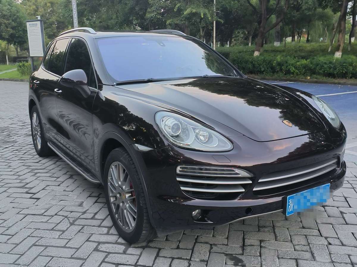 保時(shí)捷 Cayenne  2014款 Cayenne Platinum Edition 3.0T圖片