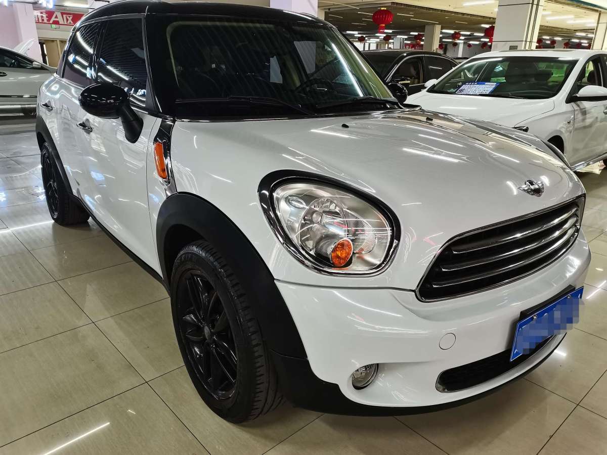 2012年1月MINI COUNTRYMAN  2011款 1.6L COOPER Excitement