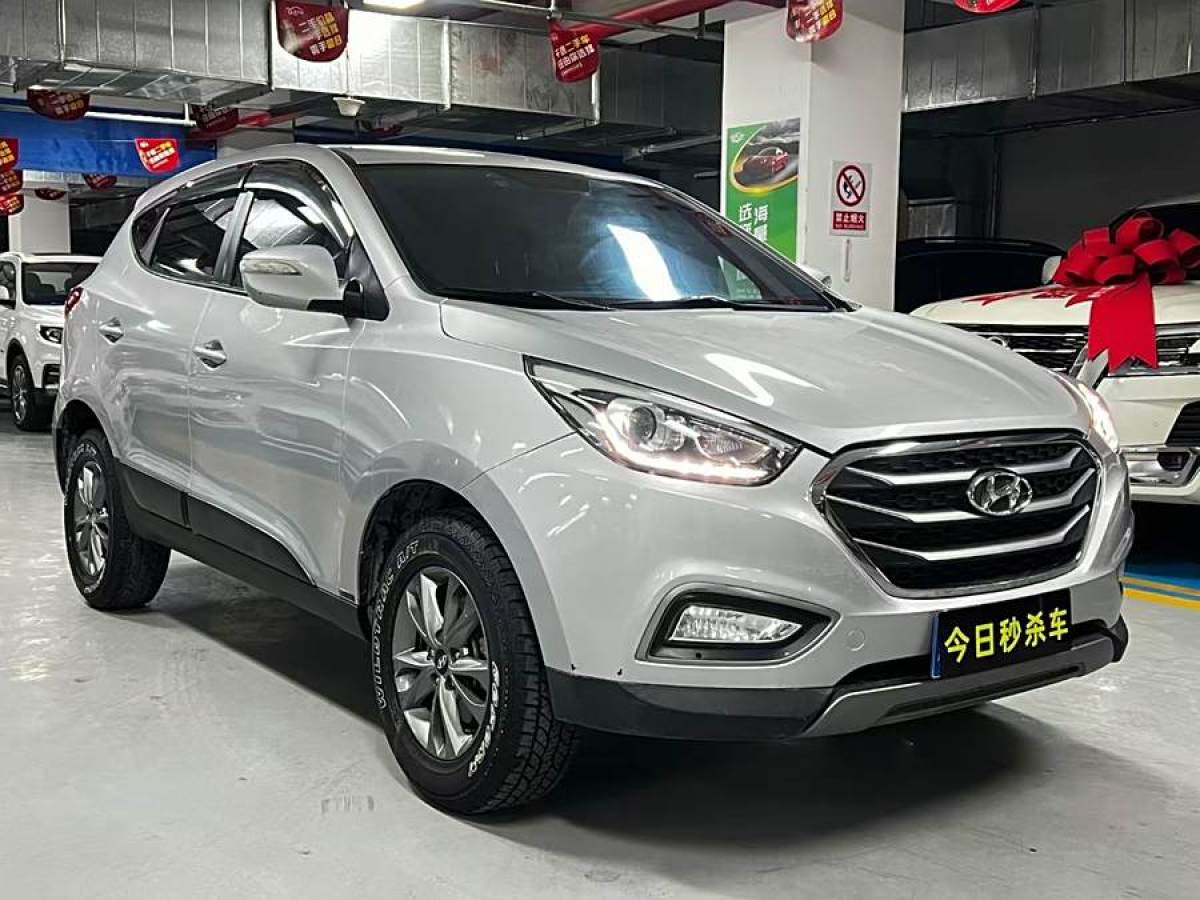 現(xiàn)代 ix35  2013款 2.0L 手動(dòng)兩驅(qū)舒適型GL 國(guó)IV圖片