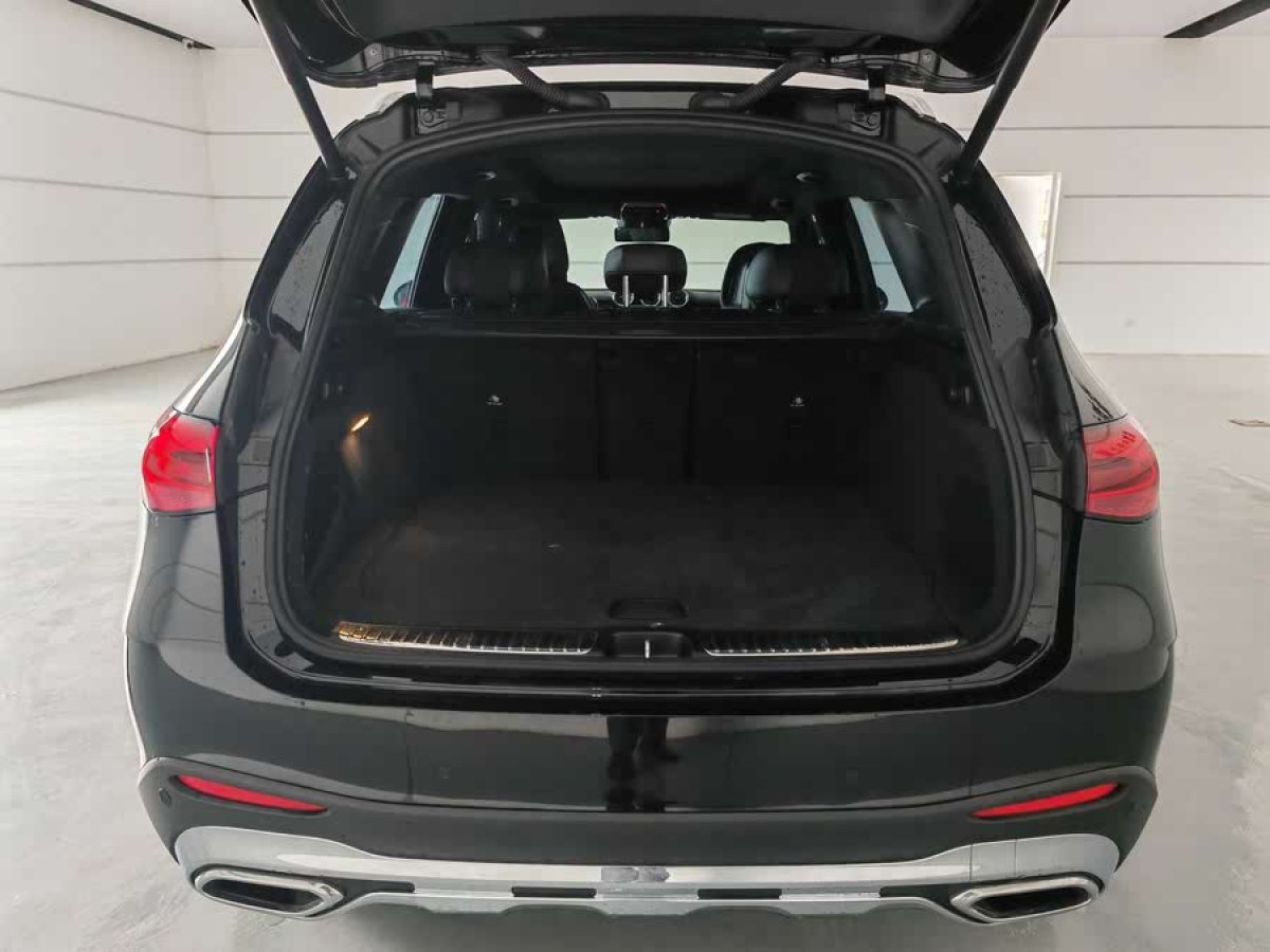 奔馳 奔馳GLC  2024款 改款 GLC 260 L 4MATIC 豪華型 5座圖片