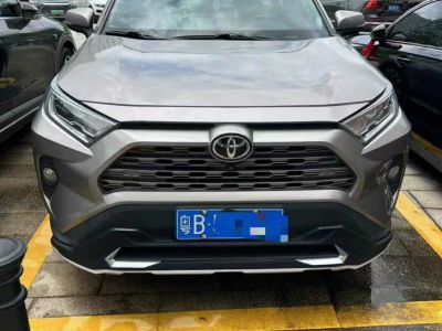 2020年1月 豐田 RAV4榮放 2.0L CVT四驅(qū)風(fēng)尚PLUS版圖片