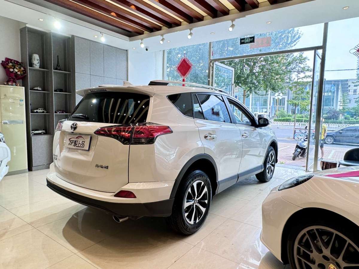 豐田 RAV4榮放  2019款  2.0L CVT兩驅舒適版 國VI圖片