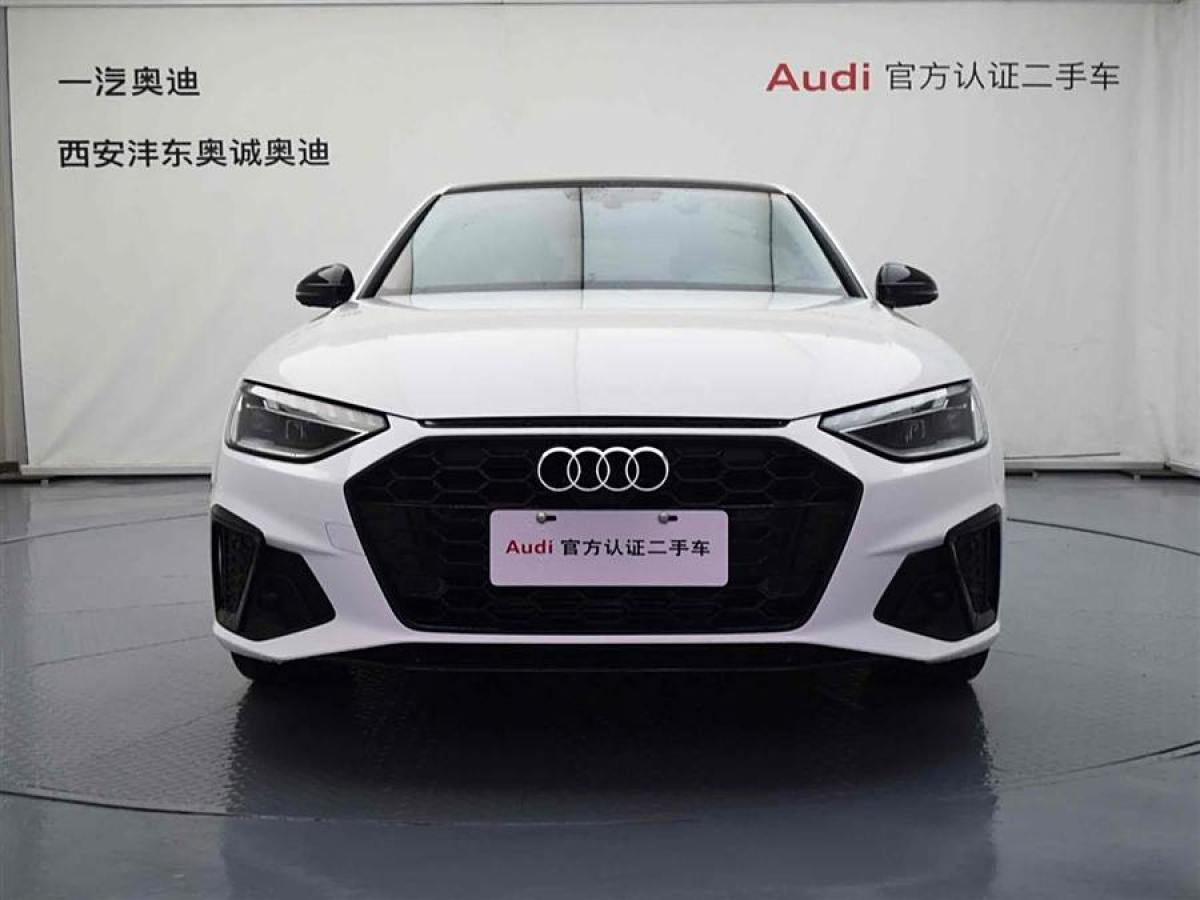 奧迪 奧迪A4L  2022款 40 TFSI 豪華動感型圖片